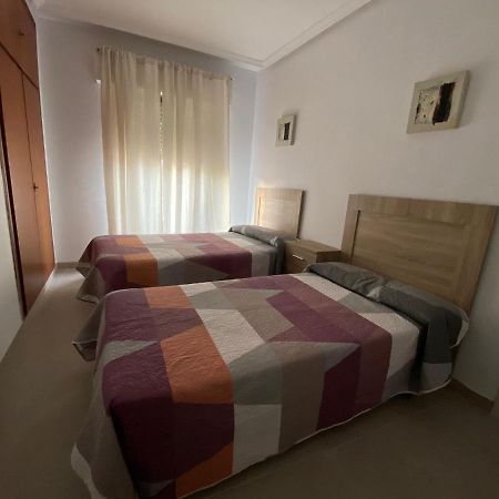 Piso Vivienda Uso Turistico Julio Burell Baeza Reformado Apartment Exterior photo