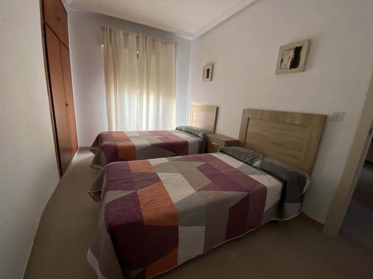 Piso Vivienda Uso Turistico Julio Burell Baeza Reformado Apartment Exterior photo